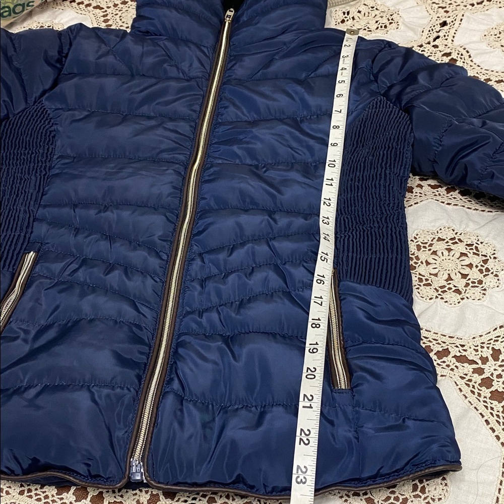 Special One Women's Navy Puffer Jacket size M - Picture 9 of 9